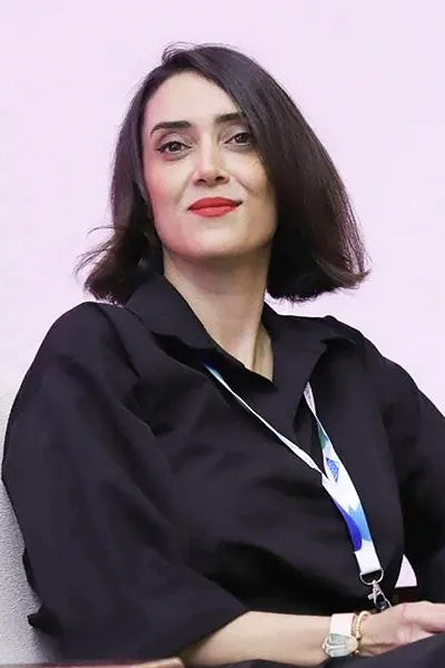 Dr Ines Derbel